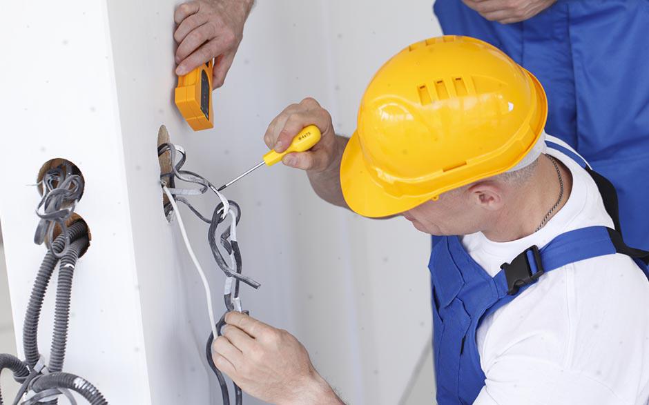 électricien de maintenance Maisons-Alfort